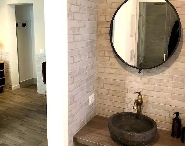 Apartment Paradise In Campo Dei Fiori-navona Square Few Steps From Vatican *